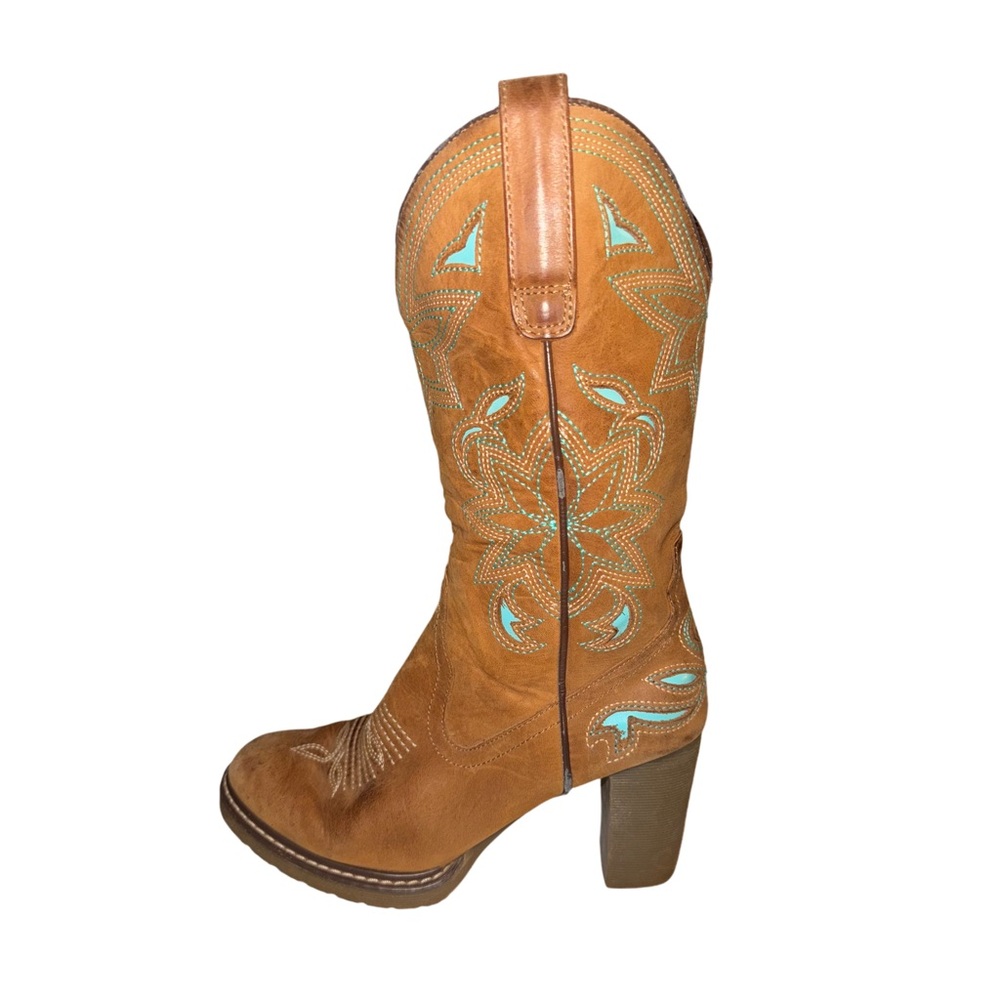 Cowgirl Heeled Boots - Picture 4 of 15